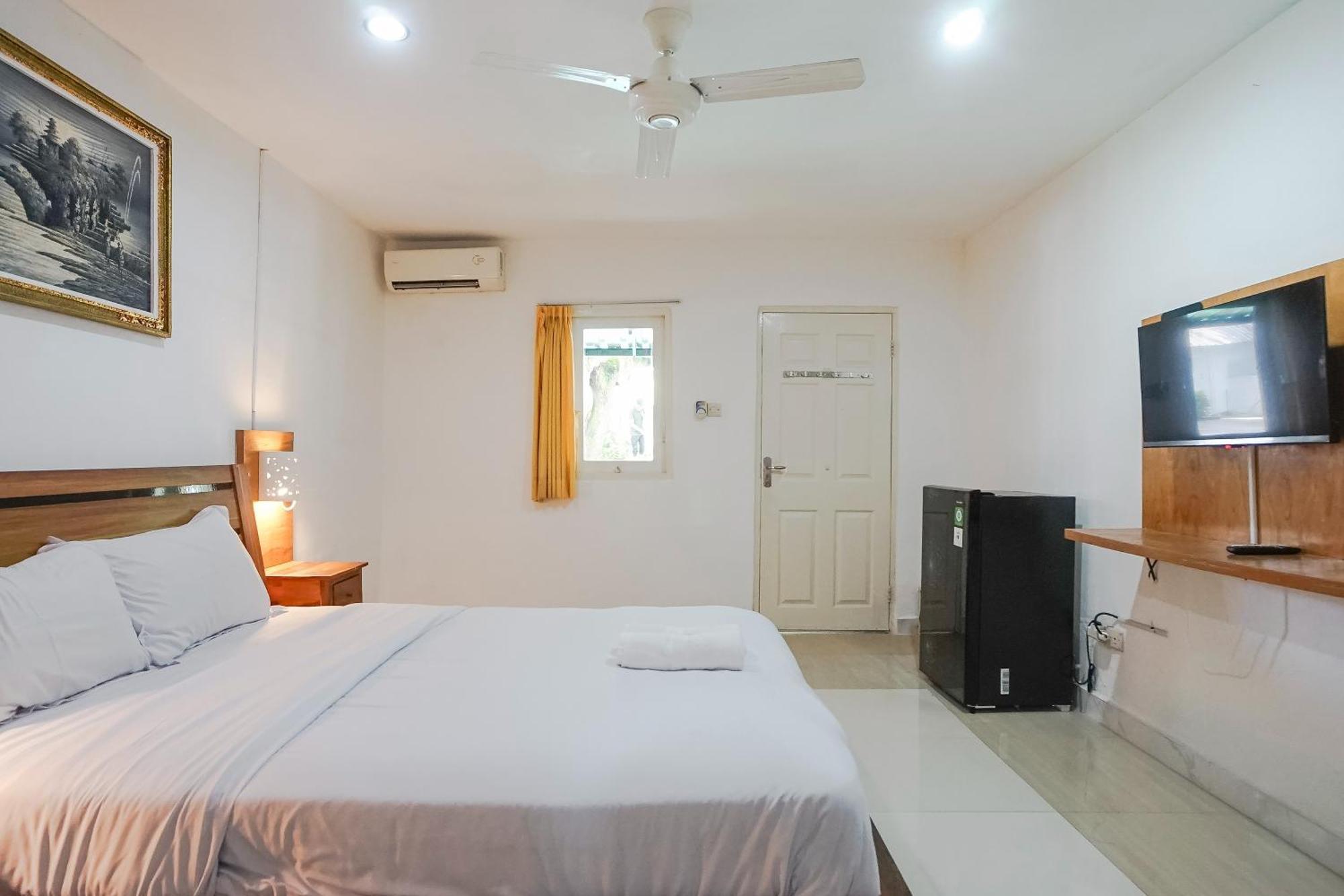 Kos 168 Jimbaran Hotel Bagian luar foto