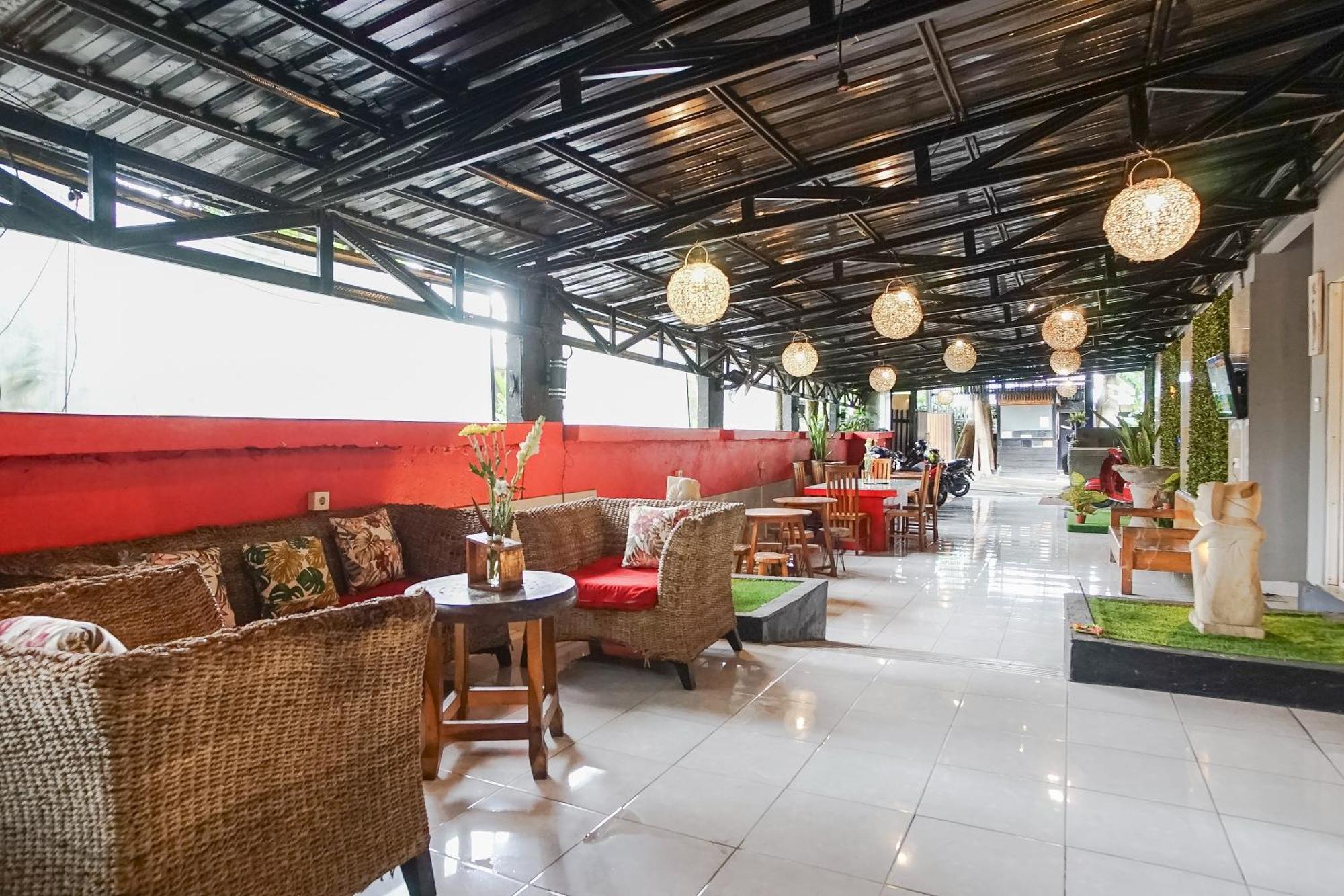 Kos 168 Jimbaran Hotel Bagian luar foto